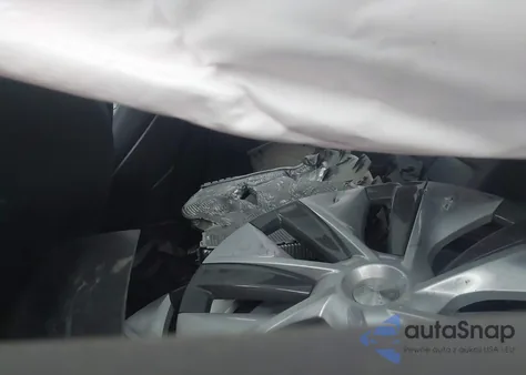 2024 Tesla Model Y Long Range Dual Motor All-Wheel Drive из США, поврежденный, VIN 7SAYGDEE7RA274787